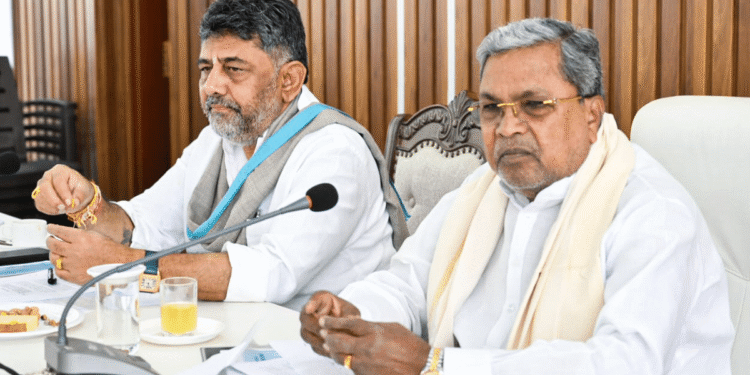 कर्नाटक जाति सर्वेक्षण: कांग्रेस हाई कमांड के कॉल के पीछे क्या है