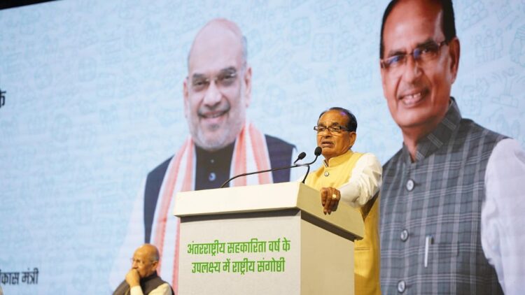 केंद्र के लिए सख्त कानून का मसौदा तैयार करने के लिए केंद्र, कीटनाशकों: शिवराज सिंह चौहान