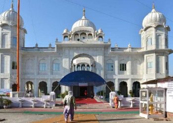 कैसे 'ब्लैक डे' के रूप में 50 वीं आपातकालीन वर्षगांठ को चिह्नित करने के लिए आगे बढ़ें