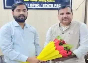 खान सर: पवन सिंह-मर्दाना कसीप मिलने के बाद, एएपी के साथ यूटुबर की बैठक में तापमान, बिहार में राजनीतिक परिदृश्य बदल जाता है?