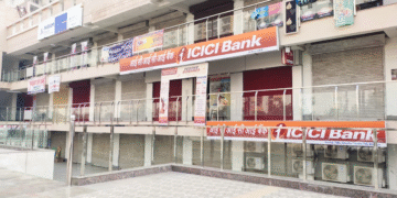 ग्रेटर नोएडा समाचार: अजनारा होम्स मानदंडों का उल्लंघन करता है, अधिकारियों द्वारा सील किए गए समाज की दुकानों, विवरण की जाँच करें