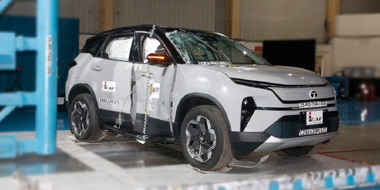 टाटा हैरियर ईवी स्कोर के रूप में ज्यादा के रूप में महिंद्रा xev 9e पर भरत NCAP