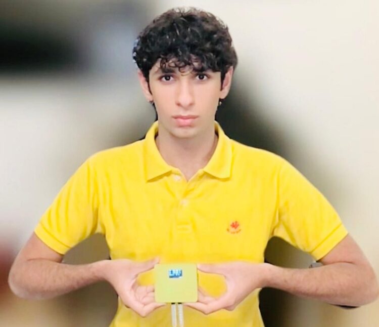ट्रेविव के साथ स्मार्ट ट्री केयर: गुरुग्रम किशोर IoT- संचालित ट्री हेल्थ मॉनिटरिंग सिस्टम का निर्माण करता है