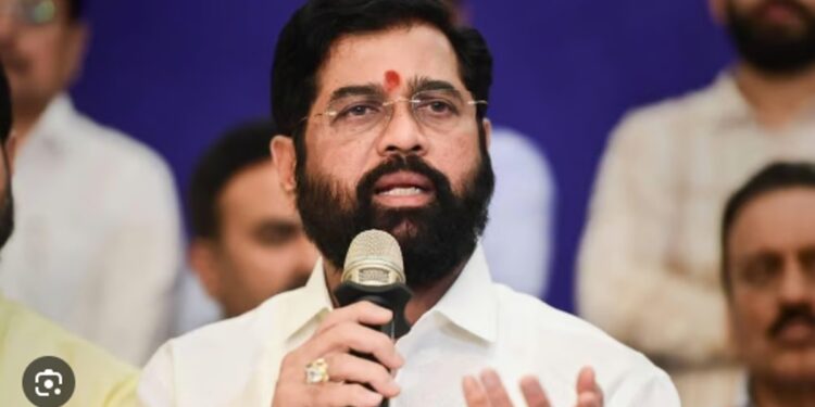 "डबल-फेस": महाराष्ट्र डिप्टी सीएम एकनाथ शिंदे स्लैम्स सेन-यूबीटी एमिड लैंग्वेज रो