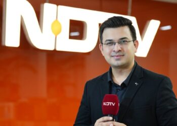 डिजिटल स्टार को न्यूज़ रूम ऐस! SHUBHANKAR MISHRA NDTV में नई यात्रा शुरू करता है