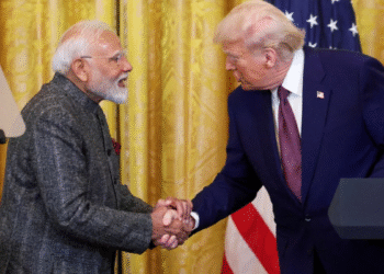 डोनाल्ड ट्रम्प ट्रेड डील: "हमारे पास भारत के साथ बहुत बड़ी बात है" - क्या पाकिस्तान इस घोषणा से हैरान रह जाएगा? विवरण जानें