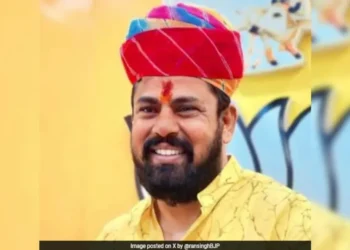 तेलंगाना उथली: भाजपा के विधायक टी। राजा सिंह ने राज्य प्रमुख के रूप में रामचंदर राव की नियुक्ति की सूचना दी