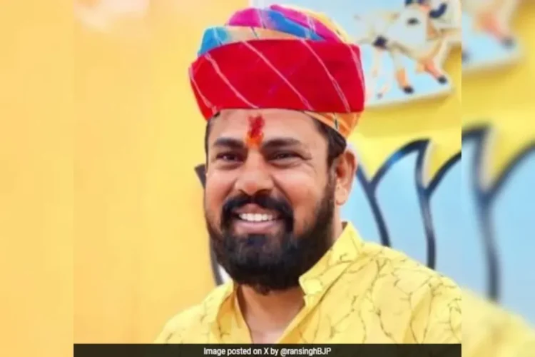 तेलंगाना उथली: भाजपा के विधायक टी। राजा सिंह ने राज्य प्रमुख के रूप में रामचंदर राव की नियुक्ति की सूचना दी