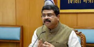 धर्मेंद्र प्रधान ने 2070 तक नेट-जीरो इंडिया को प्राप्त करने की प्रतिज्ञा की, 'एक पेड मां के नाम' ड्राइव में भाग लिया