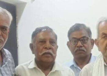 पेंशनर्स फोरम ब्रांडेड दवाओं पर प्रतिबंध लगाते हैं, आनंद अवस्थी ने कानूनी कार्रवाई की चेतावनी दी