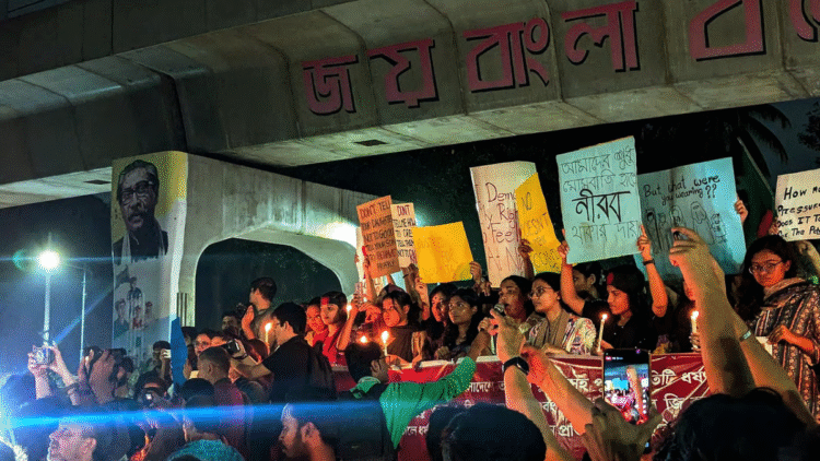 बांग्लादेश समाचार: मुहम्मद यूनुस क्या है? स्थानीय राजनेता द्वारा बलात्कार किए गए हिंदू महिला के बाद बांग्लादेश में बड़े पैमाने पर विरोध प्रदर्शन