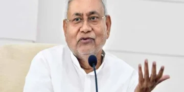 बिहार चुनाव 2025 से आगे, सीएम नीतीश कुमार ने फेस्टिवल ट्रैवल रश को कम करने के लिए 299 इंटर-स्टेट बसों को मंजूरी दी