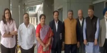 भाजपा सांसद रवि शंकर प्रसाद ने यूरोप की यात्रा के बाद दिल्ली में ऑल-पार्टी प्रतिनिधिमंडल का नेतृत्व किया
