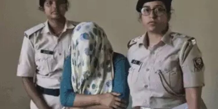 माँ कातिल बदल देती है! BPSC शिक्षक अवैध संबंध को छिपाने के लिए अपने बेटे को मारता है