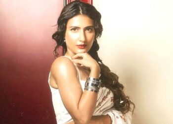 'मैं छोटे महसूस करने के लिए बनाया गया था' मेट्रो में डिनो अभिनेत्री फातिमा सना शेख का कहना है कि हर उद्योग में भाई -भतीजावाद मौजूद है, क्या वह न्यायसंगत है?