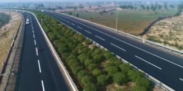 लखनऊ समाचार: लखनऊ के लिए PWD की of 1000-करोड़ रोड रिवैम्प प्लान: 1229 सड़कों की मरम्मत की जानी चाहिए, 63 नई सड़कें बनाने के लिए