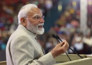 वंदे भारत ट्रेन: आध्यात्मिक पर्यटन के लिए व्यापार के अवसरों, पीएम मोदी को जम्मू -कश्मीर के इतिहास में एक नया अध्याय स्क्रिप्ट करने के लिए