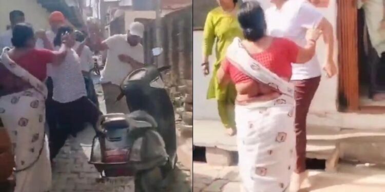 वायरल वीडियो: बागी! पान सिंह तोमर की पोती झांसी में सरकार को थप्पड़ मारते हैं, लोग प्रतिक्रिया करते हैं