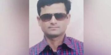 विश्वासघात और ब्लो: अप मैन ने किशोर बेटे के मंगेतर से शादी की, विरोध के लिए परिवार को हमला करता है