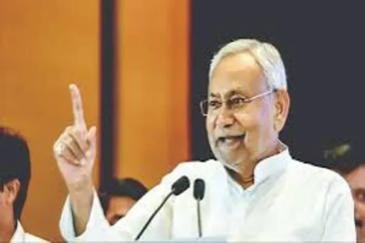 सरोगेसी स्पार्क्स डिबेट अगेन: नीतीश कुमार सरकार ने चुनावी वर्ष में 'किराए पर किराए पर' को वैध बनाया