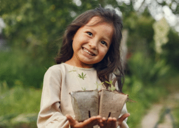 सुकन्या समृद्धि योजना 2025: प्रमुख विशेषताएं, पात्रता और आवेदन कैसे करें