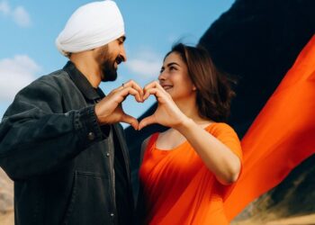 'हनिया के चेहरे को बदलने के लिए एआई का उपयोग करें' सरदार जी 3 निर्माताओं ने पाकिस्तानी अभिनेत्री की कास्टिंग को सही ठहराया, नेटिज़ेंस खरीदने के लिए तैयार नहीं