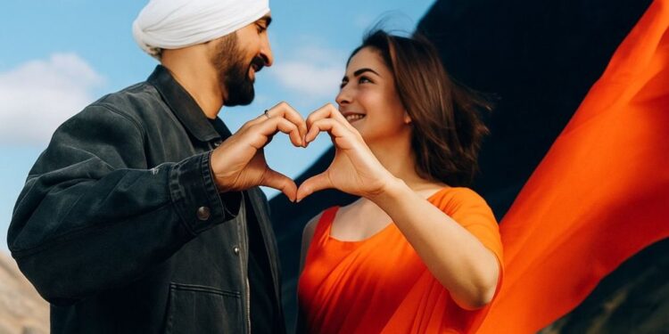 'हनिया के चेहरे को बदलने के लिए एआई का उपयोग करें' सरदार जी 3 निर्माताओं ने पाकिस्तानी अभिनेत्री की कास्टिंग को सही ठहराया, नेटिज़ेंस खरीदने के लिए तैयार नहीं