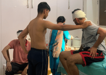 हरियाणा कृषि विश्वविद्यालय 'युद्ध के मैदान' को बदल देता है क्योंकि छात्र ऊँची एड़ी के जूते में खुदाई करते हैं, वी-सी के ओस्टर की मांग करते हैं