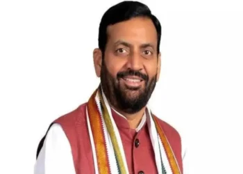 हरियाणा समाचार: सीएम नायब सैनी 5 इलेक्ट्रिक बसों से दूर झंडे, 11 नगर निगमों के लिए 375 ई-बसों की घोषणा करते हैं
