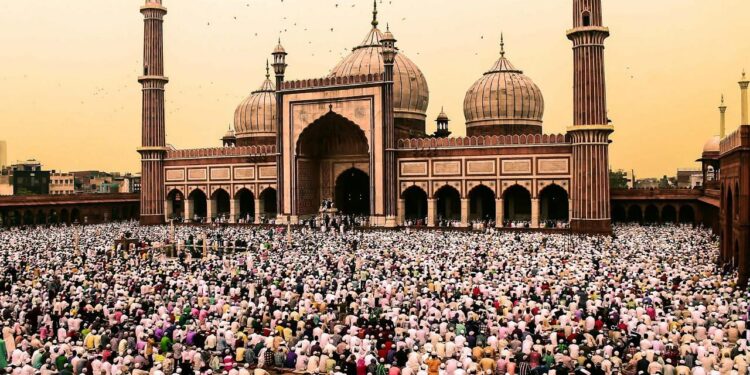 हैप्पी ईद-उल-अधा 2025: 70+ हार्दिक संदेश, इच्छाएं, अभिवादन, और बक्रिड पर दोस्तों, परिवार, शिक्षकों, पति, पत्नी, बच्चों और सहकर्मियों के साथ साझा करने के लिए उद्धरण