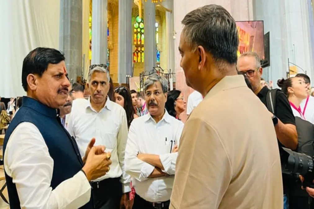 एमपी न्यूज: सीएम डॉ। मोहन यादव ने मध्य प्रदेश के शहरी और सांस्कृतिक परिदृश्य को फिर से परिभाषित करने के लिए दृष्टि के साथ स्पेन की यात्रा का समापन किया