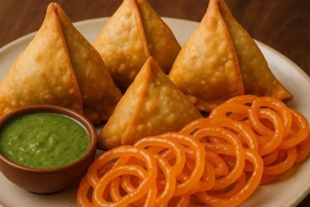 जलेबिस और समोस को सिगरेट जैसी स्वास्थ्य चेतावनी मिल सकती है क्योंकि भारत बढ़ती मोटापा, जीवन शैली की बीमारियों और संबंधित स्वास्थ्य जोखिमों से निपटता है
