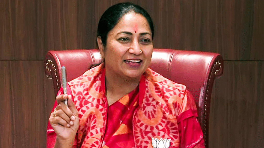 दिल्ली सीएम रेखा गुप्ता: आज से शुरू होने वाले जीवन के वाहनों के लिए कोई पेट्रोल नहीं है-क्या प्रदूषण से राहत मिलेगी?