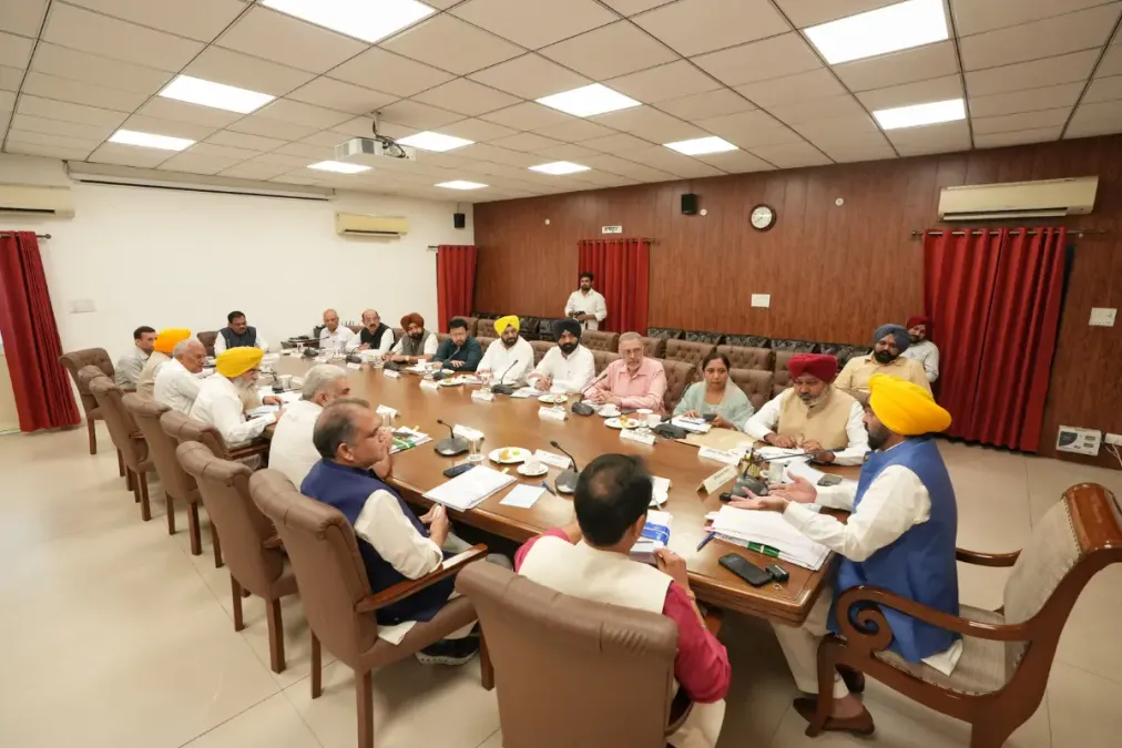 सीएम-एलईडी कैबिनेट ने पवित्र शास्त्र (एस) बिल, 2025 के खिलाफ अपराधों की ऐतिहासिक पंजाब रोकथाम को मंजूरी दी
