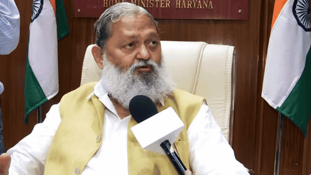 हरियाणा के मंत्री अनिल विज ने अपने विभागों में 'भ्रष्टाचार, गदर राज' में सीएम फ्लाइंग स्क्वाड द्वारा जांच की मांग की