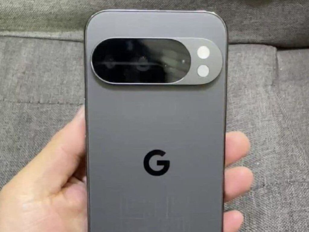 Google Pixel 10 प्रोटोटाइप लॉन्च से पहले लीक: ट्रिपल कैमरा, टेंसर G5 चिप, और ताजा डिजाइन का पता चला