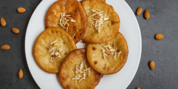 एक स्वादिष्ट शाम की चाय के समय के लिए आसान मालपुआ नुस्खा