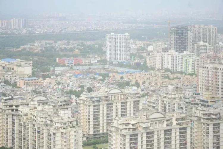 गाजियाबाद समाचार: उत्तर प्रदेश ने नए भवन को मंजूरी दी और ज़ोनिंग विनियम 2025: किफायती आवास के लिए प्रमुख बढ़ावा