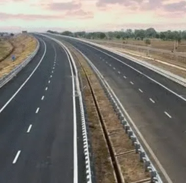 दिल्ली देहरादुन एक्सप्रेसवे के साथ चक्रता के लिए अपनी यात्रा को तेजी से बनाएं, इन स्थानों का अन्वेषण करें
