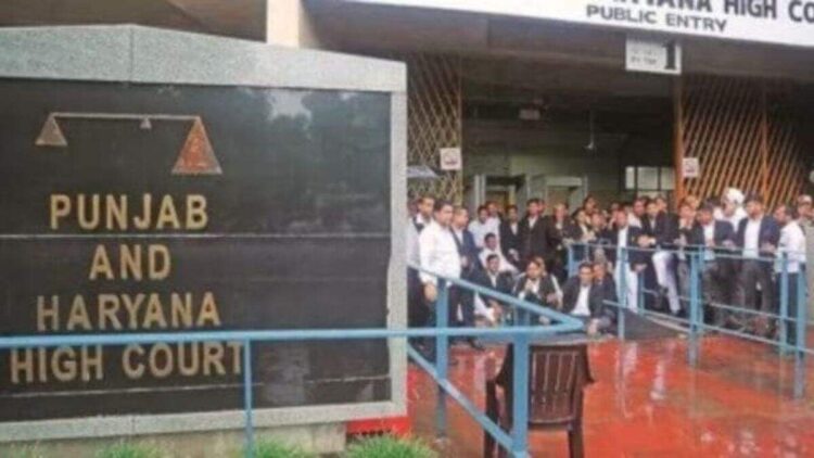 मुख्य न्यायाधीश शील नागू ने खुद को रूप बंसल के रिश्वत के मामले से फिर से तैयार किया